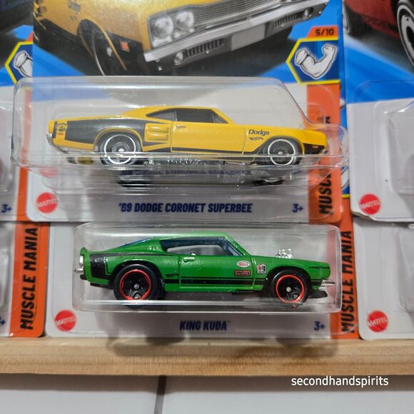 HOT WHEELS Mainline 6 Piece Muscle Mania Series - Picture 3 of 4